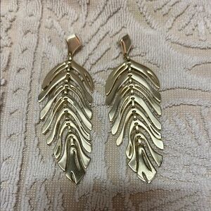 Kendra Scott earrings